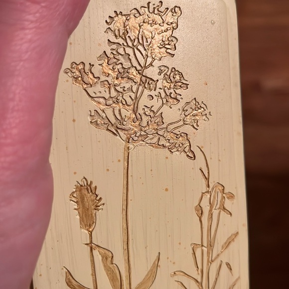 Lotion Bath soap dispenser art in motion nature’s curiosities plant flowers EUC - Picture 3 of 8